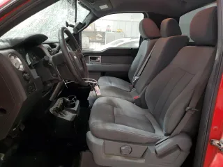 2011 Ford F-150 XL с VIN 1FTMF1EM3BKD51557, выставлен на аукционе Copart как лот 82130994 с пробегом 38 419 миль миль и Списание • Salvage title. История ставок и продаж доступна на DreamBid. Изображение 7.