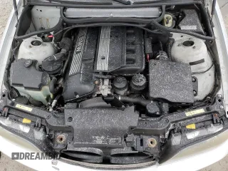 2005 BMW 3 Series 325Ci with VIN WBABW33415PL39286, listed as a Copart auction lot 44674025 with 183,711 mi miles and Salvage Title. Bid and sale history available at carsss.com. Image 11.