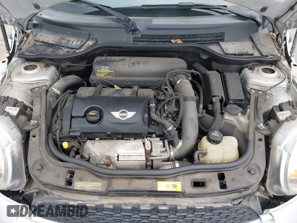 2013 MINI Hardtop S with VIN WMWSV3C5XDT476311, listed as a IAAI auction lot 42278808 with 101,646 mi miles and . Bid and sale history available at DreamBid. Image 10.
