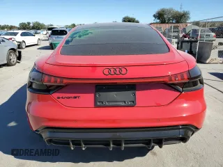 2022 Audi e-tron GT Prestige z VIN WAUEJBFW6N7003359, wystawiony jako Copart lot #81960004 z przebiegiem 31 940 mil mil oraz Szkody całkowita. Historia ofert i sprzedaży dostępna na DreamBid. Obrazek 6.