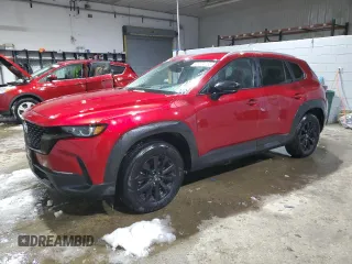 2024 Mazda CX-50 S Preferred z VIN 7MMVABBM5RN225819, wystawiony jako Copart lot #45526155 z przebiegiem 8983 mil mil oraz Szkody całkowita. Historia ofert i sprzedaży dostępna na DreamBid. Obrazek 1.