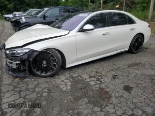 2022 Mercedes-Benz S 500 with VIN W1K6G6DB9NA089188, listed as a Copart auction lot 62935065 with 51,137 mi miles and Salvage title. Bid and sale history available at DreamBid. Image 1.