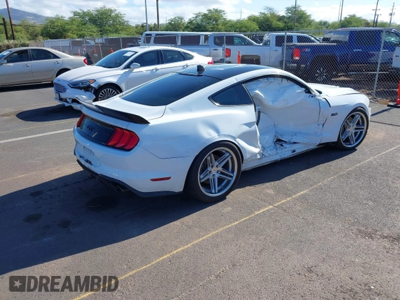2021 Ford Mustang GT z VIN 1FA6P8CF5M5142279, wystawiony jako IAAI lot #42165065 z przebiegiem 30 109 mil mil oraz . Historia ofert i sprzedaży dostępna na DreamBid. Obrazek 4.