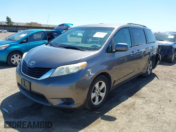 2011 Toyota Sienna LE AAS with VIN 5TDKK3DC0BS055346, listed as a IAAI auction lot 41834715 with 124,847 mi miles. Bid and sale history available at carsss.com. Image 17.