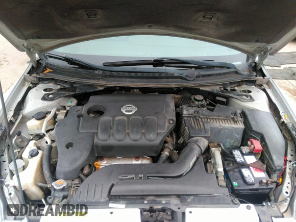 2009 Nissan Altima 2.5 S with VIN 1N4AL24E39C183862, listed as a IAAI auction lot 41334082 with 107,993 mi miles. Bid and sale history available at carsss.com. Image 10.
