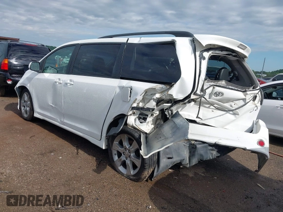 2012 Toyota Sienna SE с VIN 5TDXK3DC3CS268136, выставлен на аукционе IAAI как лот 42153110 с пробегом 248 887 миль миль и . История ставок и продаж доступна на DreamBid. Изображение 3.
