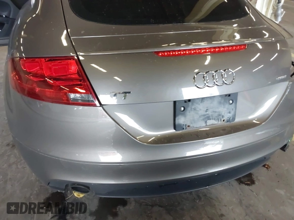 2012 Audi TT Premium Plus z VIN TRUBFAFK8C1016862, wystawiony jako IAAI lot #40859003 z przebiegiem 117 211 mil mil oraz . Historia ofert i sprzedaży dostępna na DreamBid. Obrazek 20.