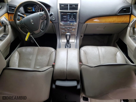 2011 Lincoln MKX with VIN 2LMDJ6JK5BBJ33453, listed as a Copart auction lot 45351345 with NaN miles and Salvage Title. Bid and sale history available at carsss.com. Image 8.