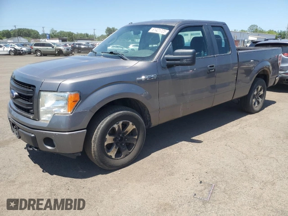 2014 Ford F-150 XL z VIN 1FTFX1EF9EFC23487, wystawiony jako Copart lot #61421725 z przebiegiem 195 684 mil mil oraz Czysty tytuł • Clean title. Historia ofert i sprzedaży dostępna na DreamBid. Obrazek 1.