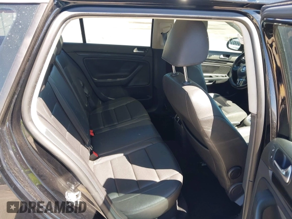 2011 Volkswagen Jetta TDI with VIN 3VWPL7AJ8BM706393, listed as a IAAI auction lot 42011036 with 136,397 mi miles and . Bid and sale history available at DreamBid. Image 8.