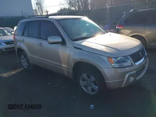 2007 Suzuki Grand Vitara XSport z VIN JS3TE944574201395, wystawiony jako IAAI lot #41663512 z przebiegiem 327 367 mil mil oraz . Historia ofert i sprzedaży dostępna na DreamBid. Obrazek 1.