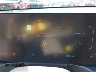 2024 Kia EV9 Wind z VIN KNDAFFS5XR6035878, wystawiony jako IAAI lot #41507204 z przebiegiem 3 364 mil mil oraz . Historia ofert i sprzedaży dostępna na DreamBid. Obrazek 7.