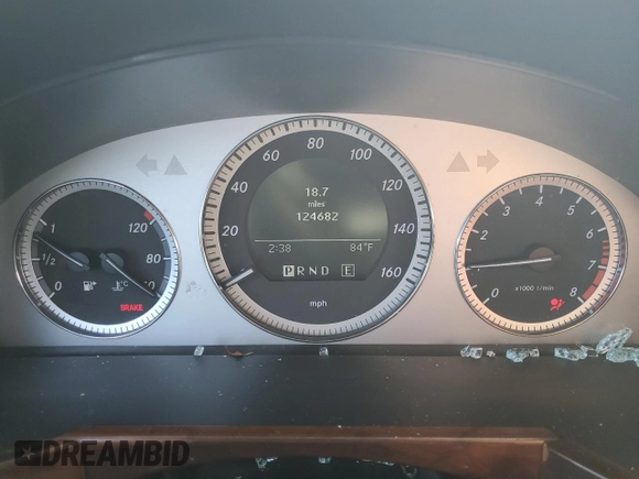 2011 Mercedes-Benz GLK 350 z VIN WDCGG8HB4BF639314, wystawiony jako Copart lot #44123465 z przebiegiem 124 682 mil mil oraz Szkoda całkowita • Salvage title. Historia ofert i sprzedaży dostępna na DreamBid. Obrazek 9.