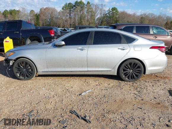 2015 Hyundai Genesis 5.0L with VIN KMHGN4JF2FU019625, listed as a IAAI auction lot 41809078 with 146,650 mi miles. Bid and sale history available at carsss.com. Image 13.