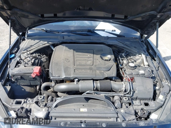 2019 Jaguar XE 25t with VIN SAJAR4FX2KCP52632, listed as a IAAI auction lot 41585317 with 1 mi miles. Bid and sale history available at carsss.com. Image 10.