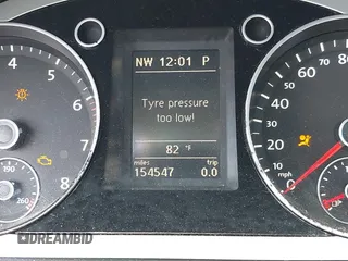 2011 Volkswagen CC Sport with VIN WVWMP7AN8BE709541, listed as a IAAI auction lot 42164892 with 154,547 mi miles. Bid and sale history available at carsss.com. Image 7.