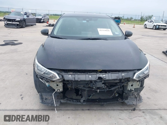 2020 Nissan Sentra SV z VIN 3N1AB8CV5LY271394, wystawiony jako IAAI lot #42319810 z przebiegiem 109 316 mil mil oraz . Historia ofert i sprzedaży dostępna na DreamBid. Obrazek 13.