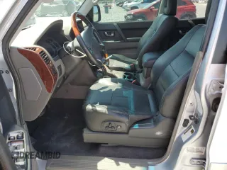 2006 Mitsubishi Montero Limited z VIN JA4MW51SX6J004048, wystawiony jako Copart lot #52954555 z przebiegiem 175 823 mil mil oraz Czysty tytuł • Clean title. Historia ofert i sprzedaży dostępna na DreamBid. Obrazek 7.