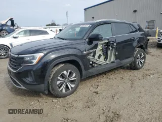 2024 Volkswagen Atlas SE with VIN 1V2LE2CAXRC206497, listed as a Copart auction lot 46541015 with 16,284 mi miles and Salvage title. Bid and sale history available at DreamBid. Image 1.