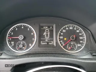 2013 Volkswagen Tiguan S with VIN WVGAV3AX2DW620818, listed as a Copart auction lot 53974985 with 135,075 mi miles and Salvage title. Bid and sale history available at DreamBid. Image 9.