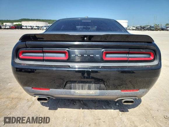 2015 Dodge Challenger R/T with VIN 2C3CDZAT5FH708770, listed as a Copart auction lot 61968725 with 181,917 mi miles and Salvage title. Bid and sale history available at DreamBid. Image 6.