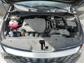 2025 Kia Sportage EX with VIN 5XYK33DF8SG260854, listed as a Copart auction lot 47973585 with Not provided miles and Salvage title. Bid and sale history available at DreamBid. Image 12.