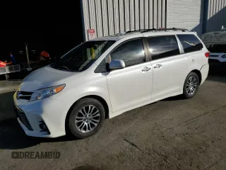 2020 Toyota Sienna XLE Auto Access Seat with VIN 5TDYZ3DC9LS053621, listed as a Copart auction lot 52774245 with 98,942 mi miles and Salvage Title. Bid and sale history available at carsss.com. Image 1.