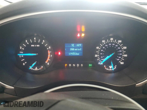 2016 Ford Fusion S z VIN 1FA6P0G75G5116516, wystawiony jako Copart lot #57275215 z przebiegiem 179 353 mil mil oraz Szkoda całkowita • Salvage title. Historia ofert i sprzedaży dostępna na DreamBid. Obrazek 9.