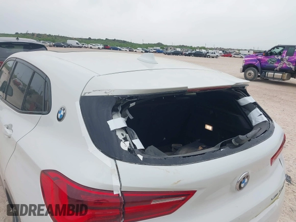 2018 BMW X2 xDrive28i z VIN WBXYJ5C31JEF82624, wystawiony jako IAAI lot #42066439 z przebiegiem 79 454 mil mil oraz . Historia ofert i sprzedaży dostępna na DreamBid. Obrazek 6.