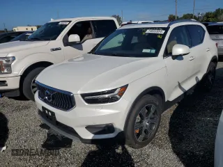 2019 Volvo XC40 Inscription с VIN YV4162UL4K2067756, выставлен на аукционе Copart как лот 74655954 с пробегом Не указан миль и Списание • Salvage title. История ставок и продаж доступна на DreamBid. Изображение 1.