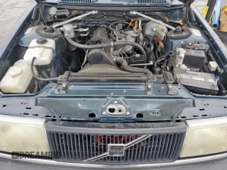 1992 Volvo 240 z VIN YV1AS8805N1467833, wystawiony jako Copart lot #51828515 z przebiegiem 178 826 mil mil oraz Szkoda całkowita • Salvage title. Historia ofert i sprzedaży dostępna na DreamBid. Obrazek 11.
