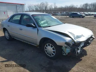 2004 Buick Century Custom with VIN 2G4WS52J641179772, listed as a IAAI auction lot 41918931 with 131,052 mi miles and . Bid and sale history available at carsss.com. Image 1.