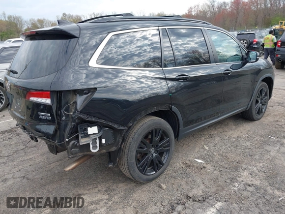 2021 Honda Pilot Special Edition with VIN 5FNYF6H20MB096827, listed as a IAAI auction lot 42076673 with 45,054 mi miles. Bid and sale history available at carsss.com. Image 4.