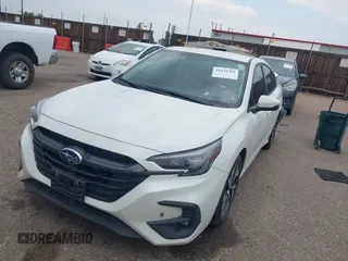 2024 Subaru Legacy Premium z VIN 4S3BWAD61R3005215, wystawiony jako IAAI lot #42633312 z przebiegiem 48 982 mil mil oraz . Historia ofert i sprzedaży dostępna na DreamBid. Obrazek 2.