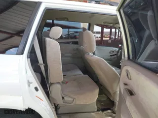 2005 Suzuki XL-7 LX with VIN JS3TY92V954100876, listed as a IAAI auction lot 41799284 with 203,303 mi miles. Bid and sale history available at carsss.com. Image 8.