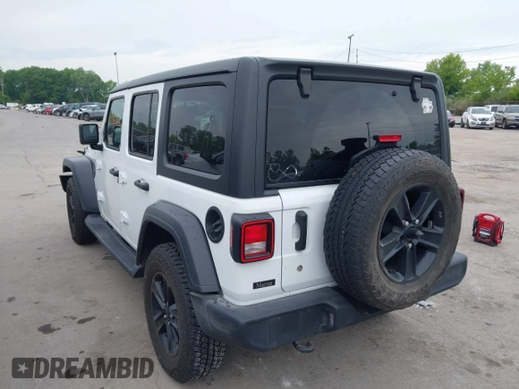 2018 Jeep Wrangler Unlimited Sport S z VIN 1C4HJXDG6JW222637, wystawiony jako IAAI lot #42333283 z przebiegiem 80 595 mil mil oraz . Historia ofert i sprzedaży dostępna na DreamBid. Obrazek 3.