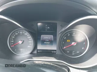 2017 Mercedes-Benz C 300 с VIN 55SWF4KB2HU204504, выставлен на аукционе IAAI как лот 42660080 с пробегом 40 202 миль миль и . История ставок и продаж доступна на DreamBid. Изображение 7.