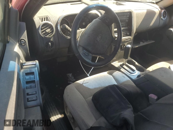2008 Ford Explorer XLT with VIN 1FMEU73E68UB22565, listed as a Copart auction lot 55019425 with Not provided miles and Salvage title. Bid and sale history available at DreamBid. Image 8.