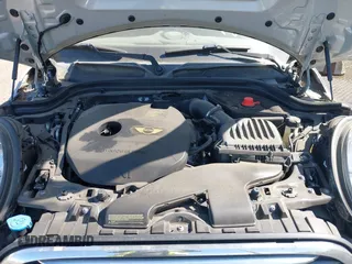 2015 MINI Hardtop с VIN WMWXM5C51F3A57788, выставлен на аукционе IAAI как лот 42103399 с пробегом 150 000 миль миль и . История ставок и продаж доступна на DreamBid. Изображение 10.