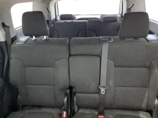 2019 GMC Acadia SLE z VIN 1GKKNKLA7KZ141189, wystawiony jako Copart lot #54205435 z przebiegiem 159 148 mil mil oraz Szkoda całkowita • Salvage title. Historia ofert i sprzedaży dostępna na DreamBid. Obrazek 10.