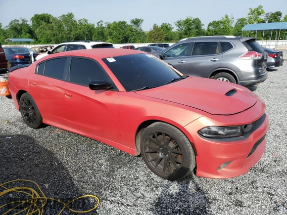 2017 Dodge Charger R/T z VIN 2C3CDXCT4HH660716, wystawiony jako Copart lot #57270385 z przebiegiem 161 775 mil mil oraz Czysty tytuł • Clean title. Historia ofert i sprzedaży dostępna na DreamBid. Obrazek 4.