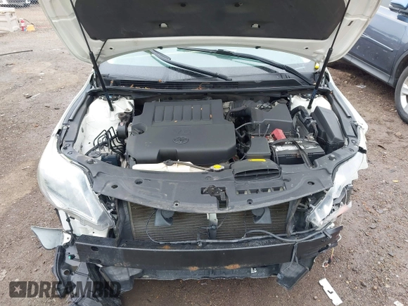 2013 Toyota Avalon XLE z VIN 4T1BK1EBXDU028546, wystawiony jako IAAI lot #42352506 z przebiegiem 144 139 mil mil oraz . Historia ofert i sprzedaży dostępna na DreamBid. Obrazek 10.