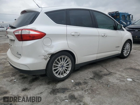 2016 Ford C-Max SEL with VIN 1FADP5BU5GL117307, listed as a Copart auction lot 44418885 with 254,641 mi miles and Salvage Title. Bid and sale history available at DreamBid. Image 3.