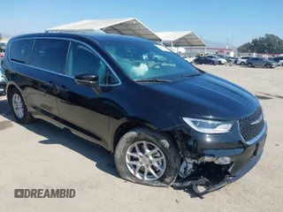 2024 Chrysler Pacifica Touring with VIN 2C4RC1FG8RR174149, listed as a IAAI auction lot 41650668 with 17,064 mi miles and . Bid and sale history available at DreamBid. Image 1.