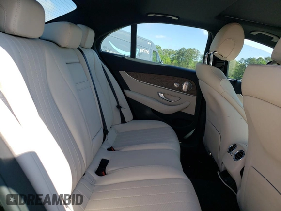 2022 Mercedes-Benz E 350 with VIN W1KZF8DB3NB014900, listed as a Copart auction lot 51530824 with 19,936 mi miles and Salvage title. Bid and sale history available at DreamBid. Image 10.