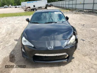 2016 Scion FR-S z VIN JF1ZNAA19G8702194, wystawiony jako Copart lot #56176685 z przebiegiem 116 445 mil mil oraz Szkoda całkowita • Salvage title. Historia ofert i sprzedaży dostępna na DreamBid. Obrazek 5.