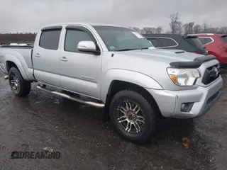2012 Toyota Tacoma with VIN 3TMMU4FN7CM044613, listed as a IAAI auction lot 40557283 with 237,563 mi miles and . Bid and sale history available at DreamBid. Image 1.