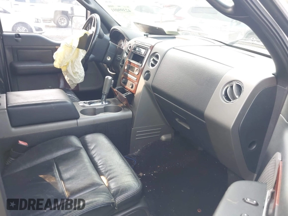 2005 Ford F-150 XLT with VIN 1FTPW12585KD49107, listed as a IAAI auction lot 42399091 with 197,874 mi miles and . Bid and sale history available at DreamBid. Image 5.