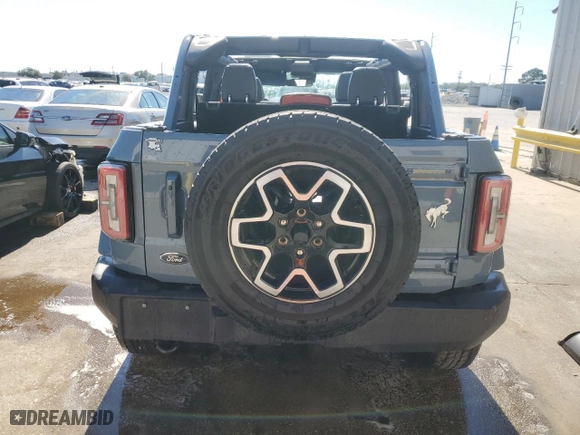 2024 Ford Bronco Outer Banks with VIN 1FMDE8BH9RLA22414, listed as a Copart auction lot 75294664 with 0 mi miles and Non Repairable. Bid and sale history available at carsss.com. Image 6.