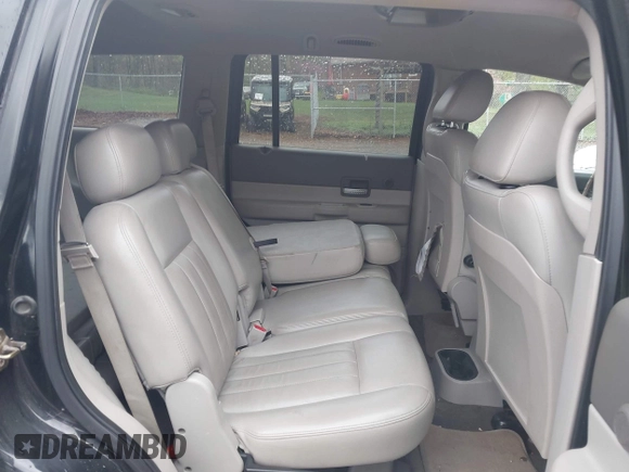2005 Dodge Durango Limited with VIN 1D4HB58D95F554792, listed as a IAAI auction lot 42022500 with 178,228 mi miles and . Bid and sale history available at DreamBid. Image 8.